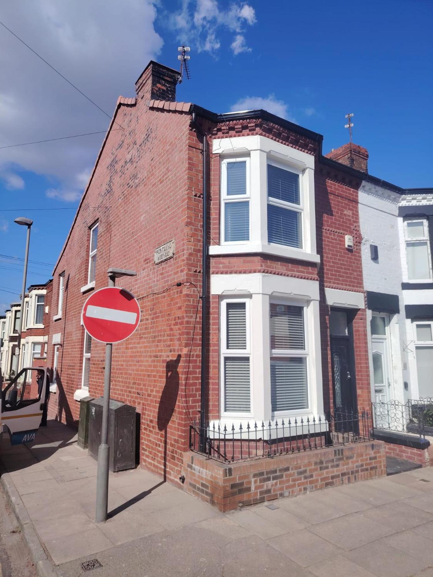 39 Cowley Road Villa Liverpool Exterior photo